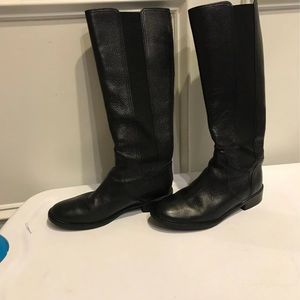 Tory Burch boots. Size 8 1/2